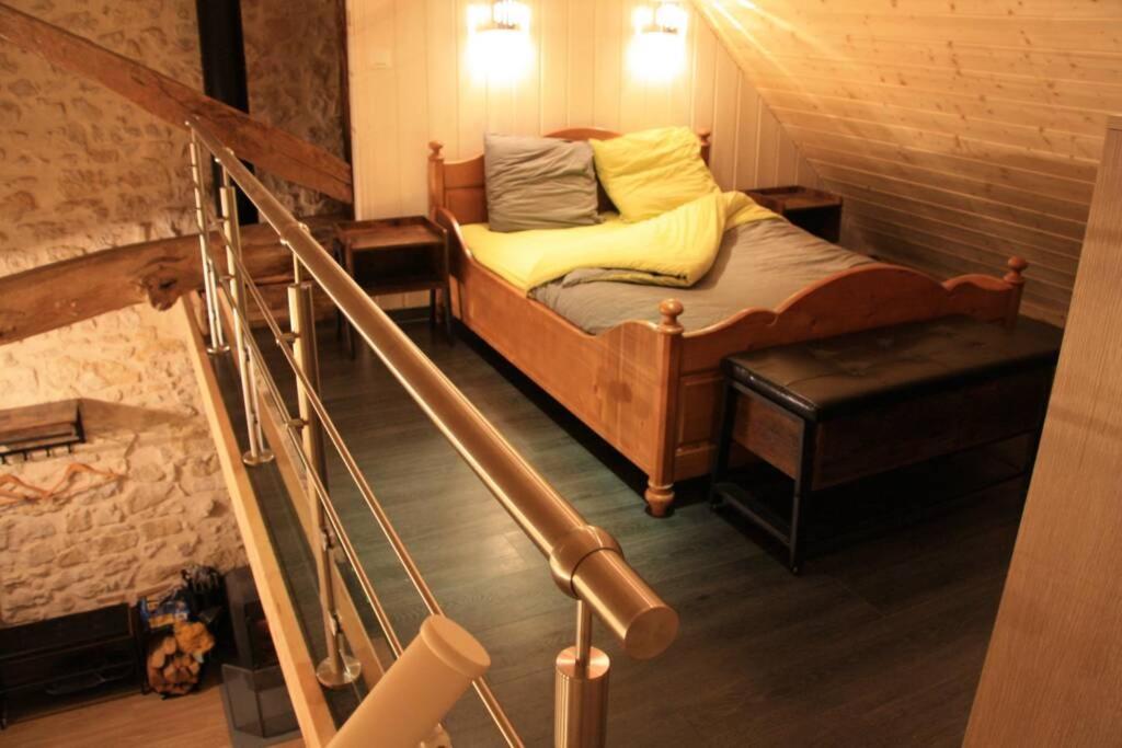 Le Portougais, Chalet A Chanaz, La Petite Venise Savoyarde Eksteriør bilde